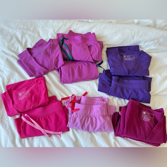 Figs Scrubs - Picture 5 of 8